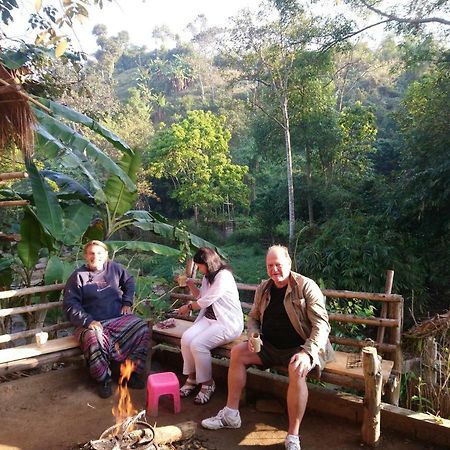 Appartamento Hill Tribe Art House Chiang Rai Esterno foto