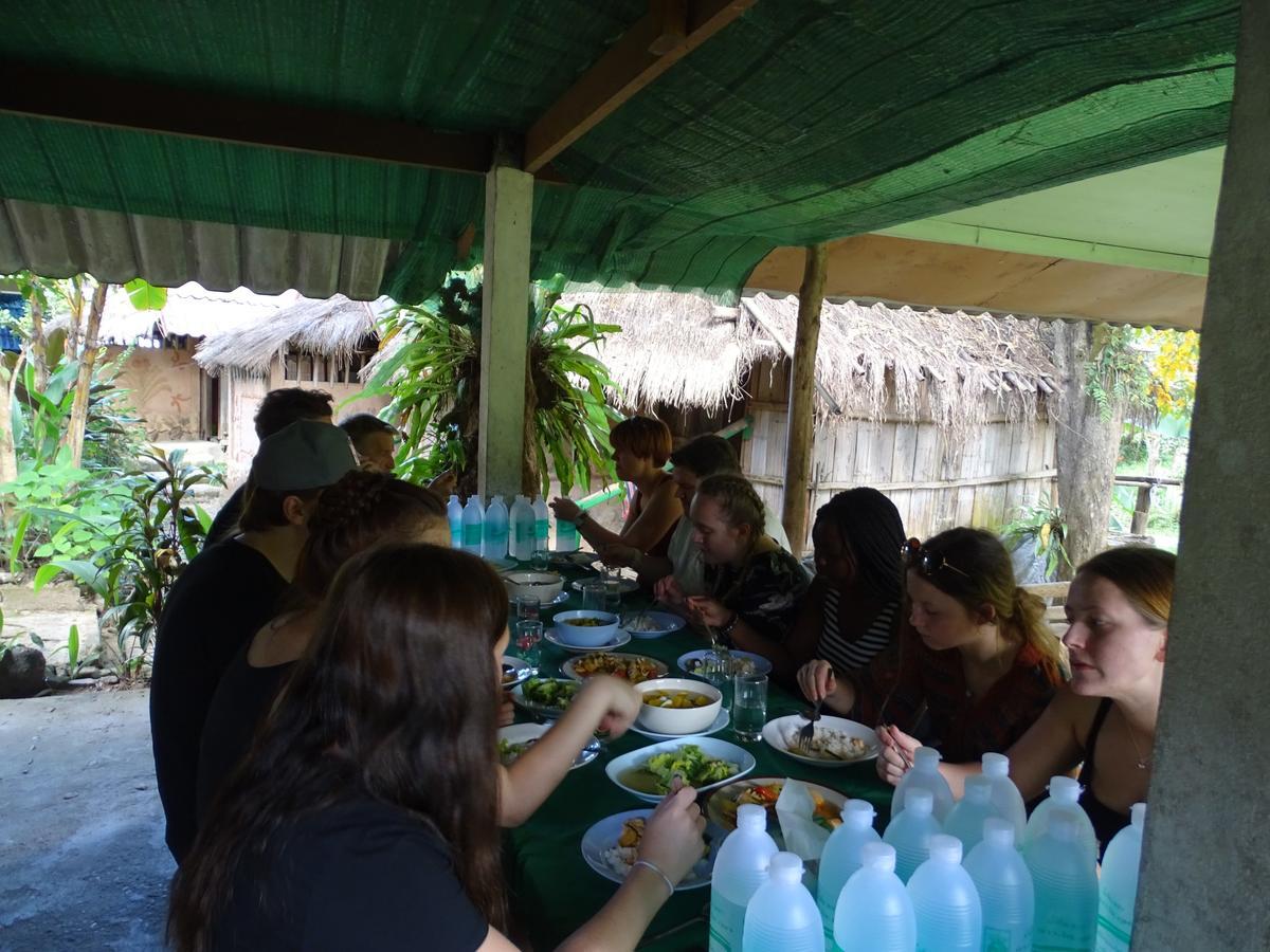 Appartamento Hill Tribe Art House Chiang Rai Esterno foto