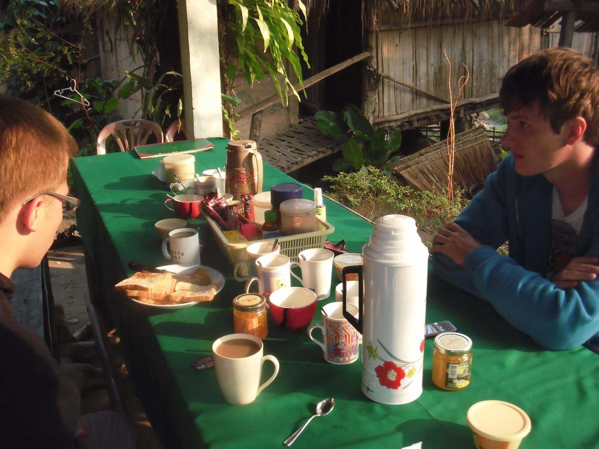 Appartamento Hill Tribe Art House Chiang Rai Esterno foto