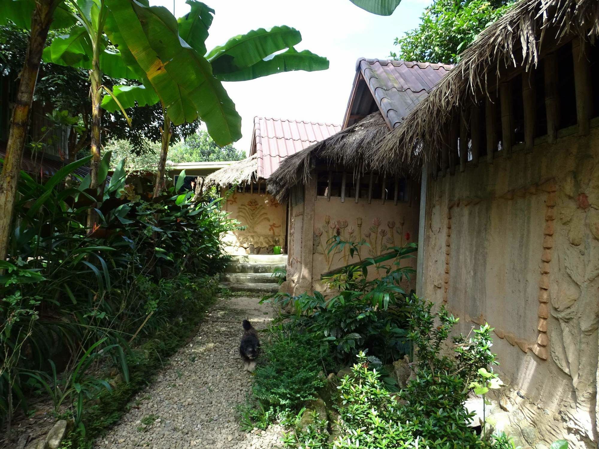 Appartamento Hill Tribe Art House Chiang Rai Esterno foto