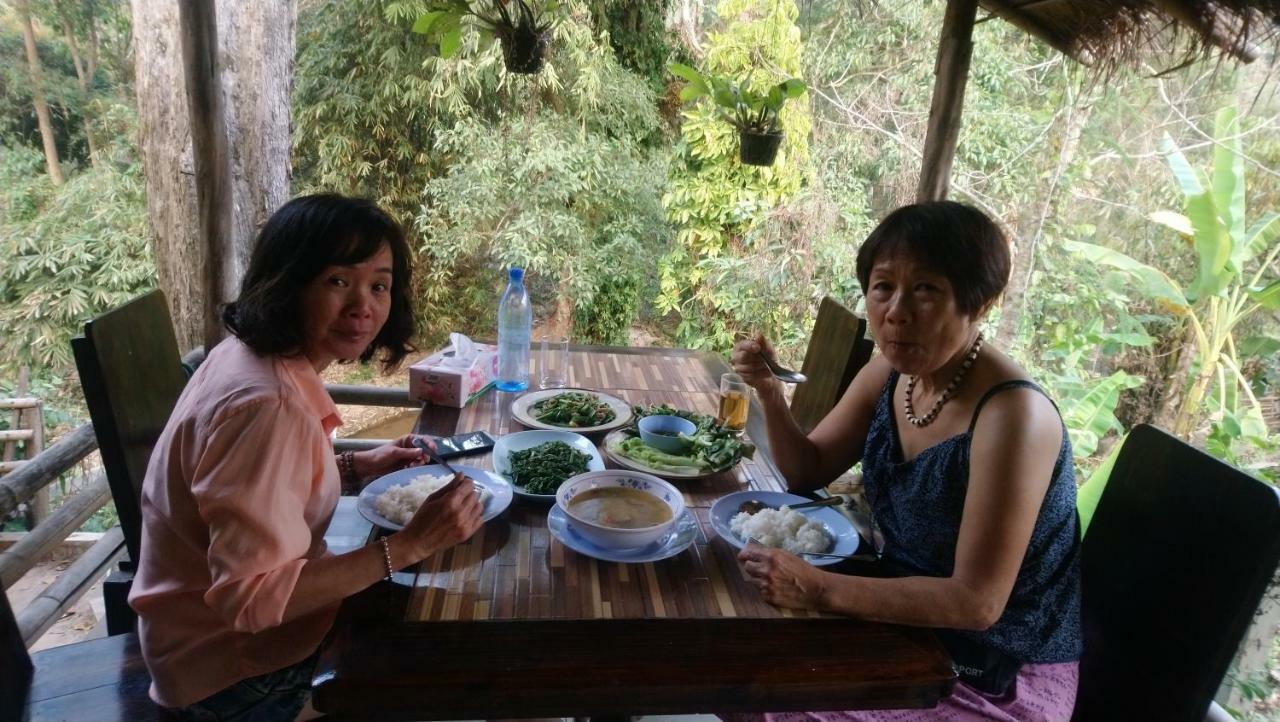 Appartamento Hill Tribe Art House Chiang Rai Esterno foto